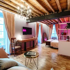 Vitrum - Luxury Affittacamere