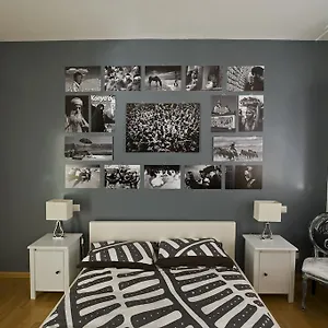 https://the-photos-room.it-romehotels.com